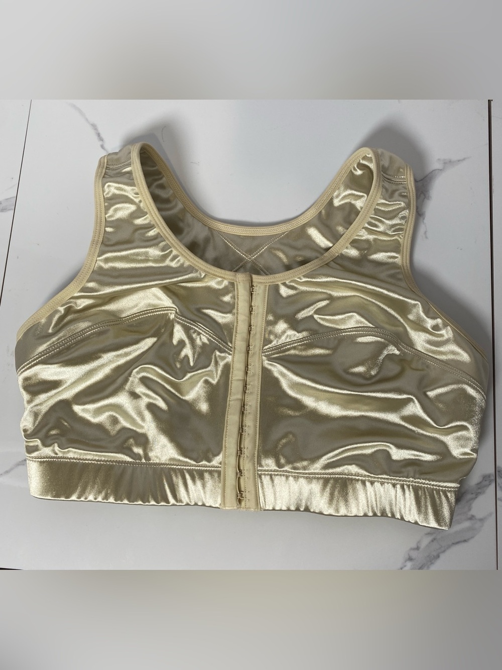 Enell High-Impact Sports Bra Sz 3 Ivory White Glossy Satin Wire Free Full Covera